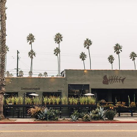 The Green Room Hotel Oceanside Exterior photo